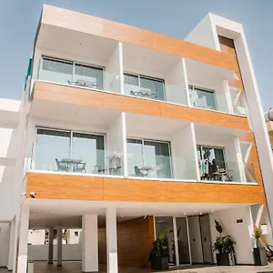 Caramela Luxury Apts Апартаменты